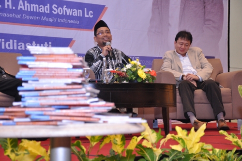 Launching dan Bedah Buku Muslim Traveller (24)