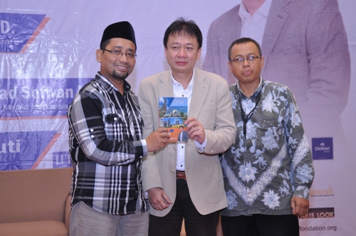 Launching dan Bedah Buku Muslim Traveller (26)